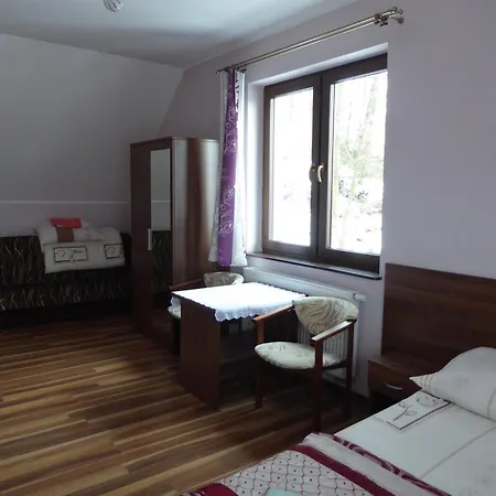 Homestay Willowe Zacisze *